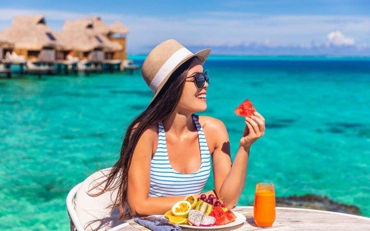 How to Stay on Track with Healthy Eating During Vacations